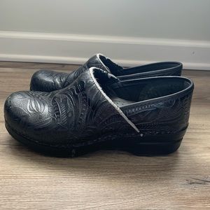 Women’s Dansko Nursing Clogs